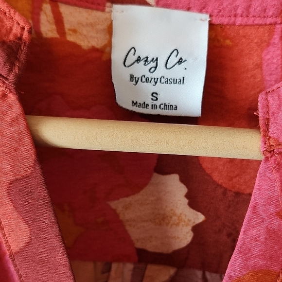 Cozy Co. Long-Sleeved Flowered Feminine V-Neck Dress Flouncy Women's Small - Picture 2 of 9